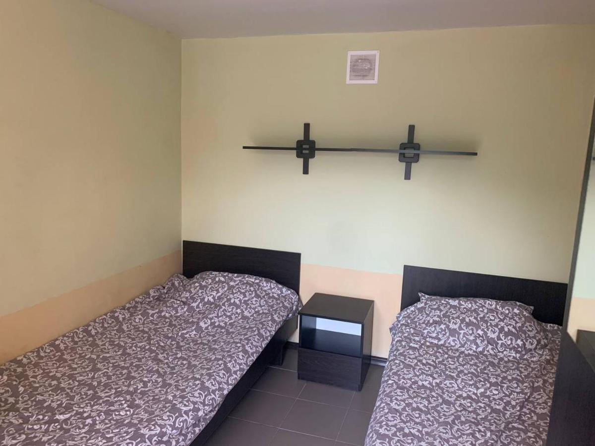 Small Guest House Lazurne Bagian luar foto